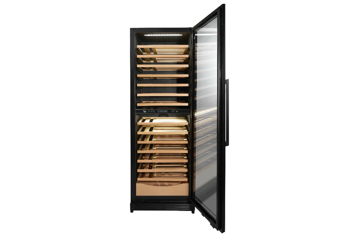 Двухзонный винный шкаф Vinosafe VSN110BD