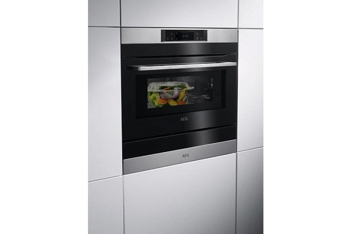 Встраиваемая микроволновая печь AEG KMK721880M