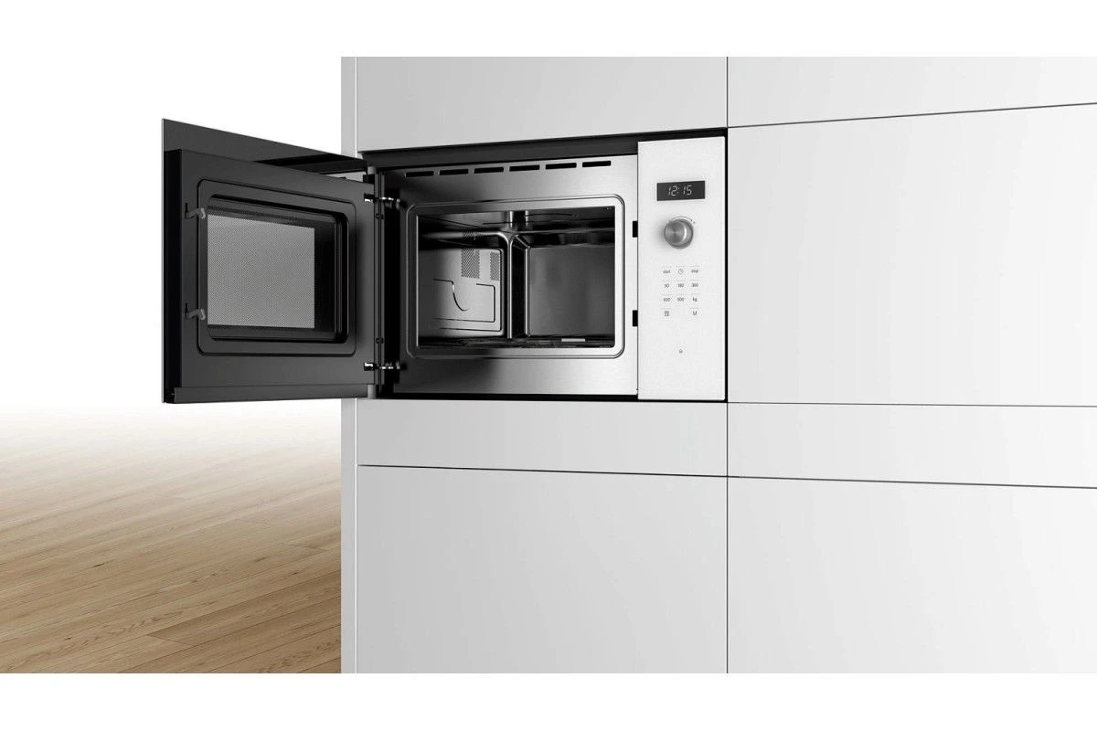 Встраиваемая микроволновая печь Bosch BFL554MW0