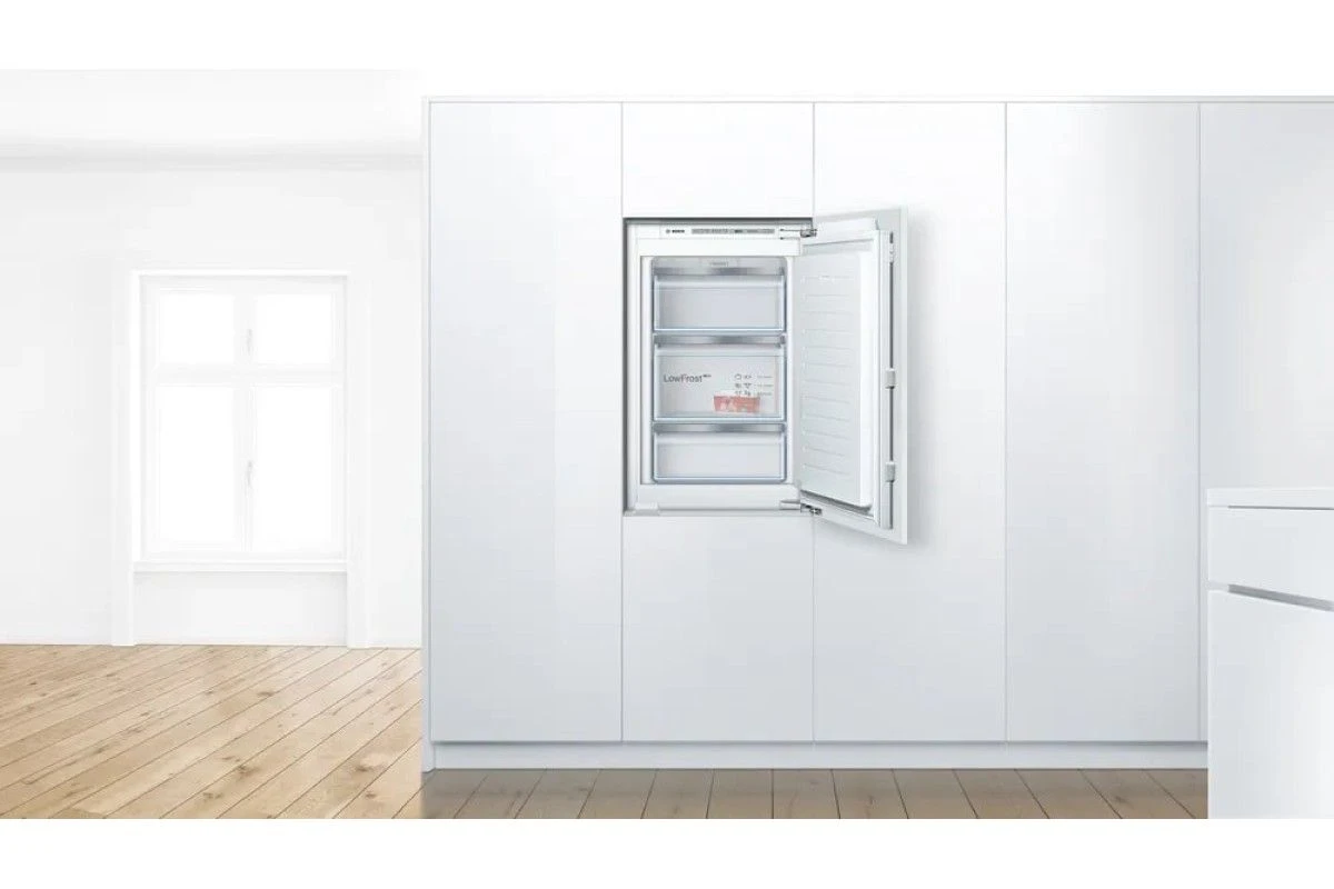 Встраиваемая морозильная камера Bosch GIV21AFE0