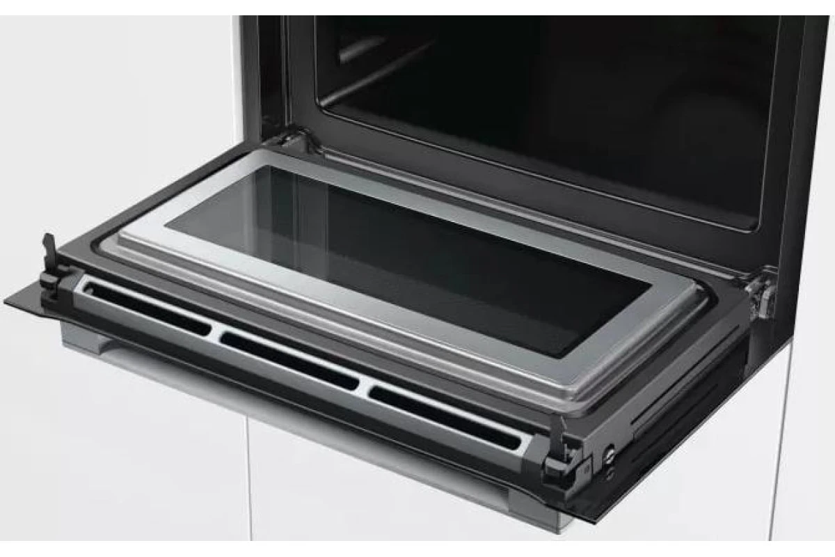 Компактный духовой шкаф Bosch CMG676BB1