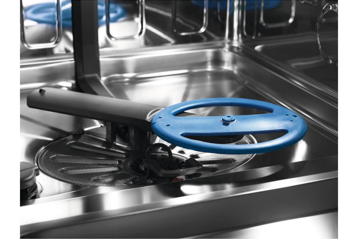 Встраиваемая посудомоечная машина Electrolux EEG68500L