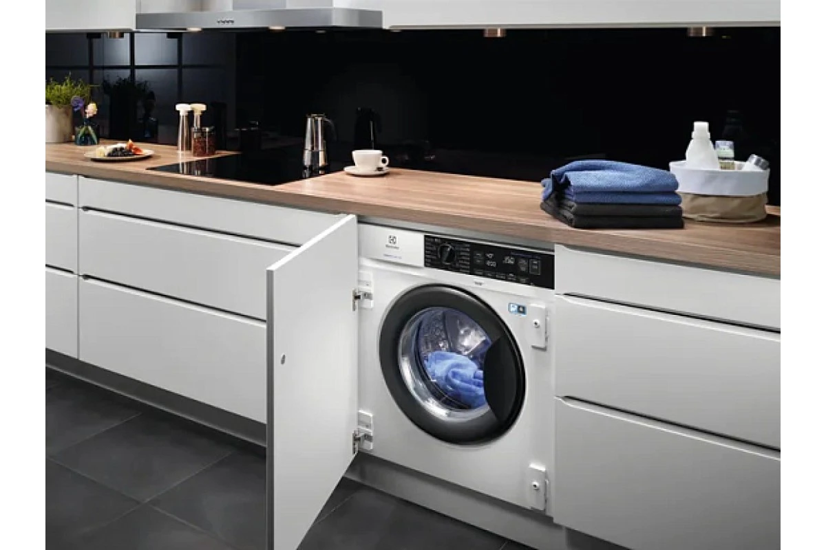 Встраиваемая стиральная машина Electrolux EW7F348SI