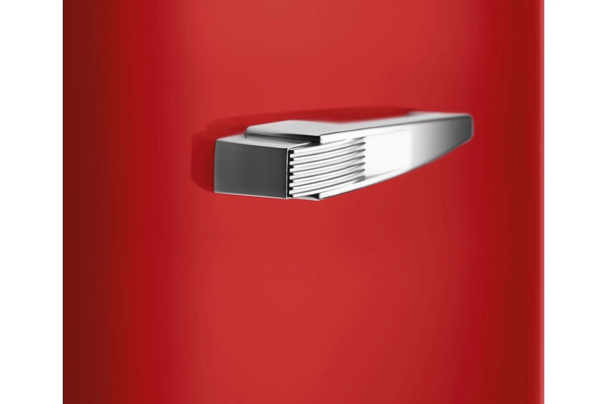 Холодильник Smeg FAB28RRD6