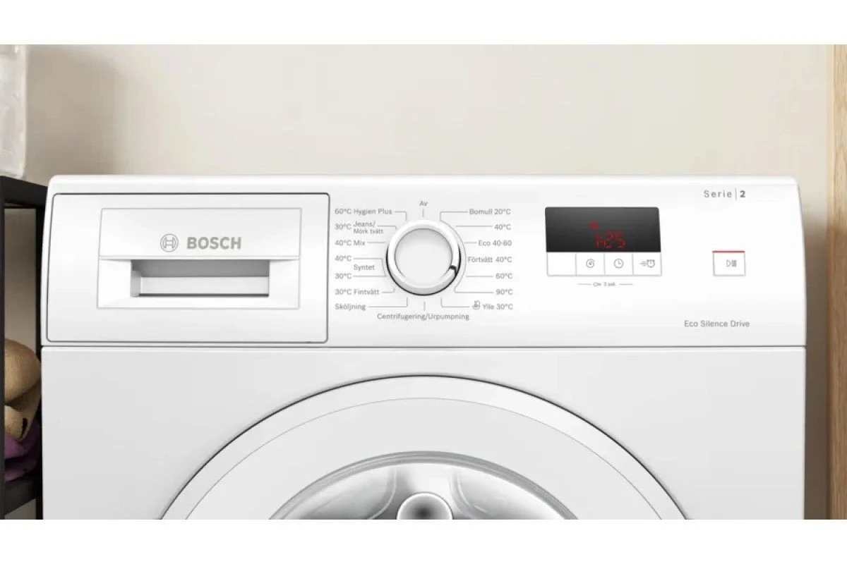 Стиральная машина Bosch WGE02400SN