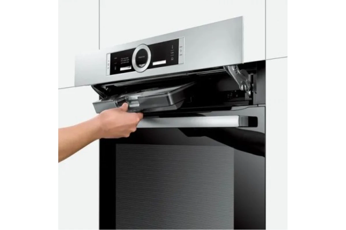 Компактный паровой духовой шкаф Bosch CSG 636 BS3