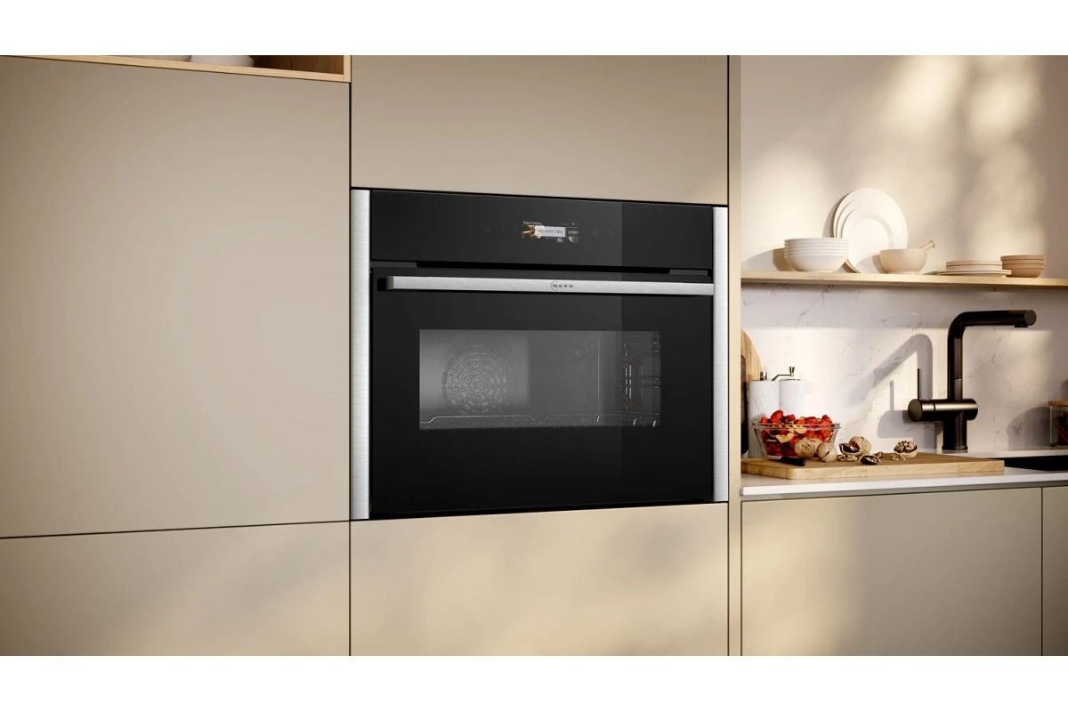Компактный духовой шкаф с микроволнами Neff C24MR21N0