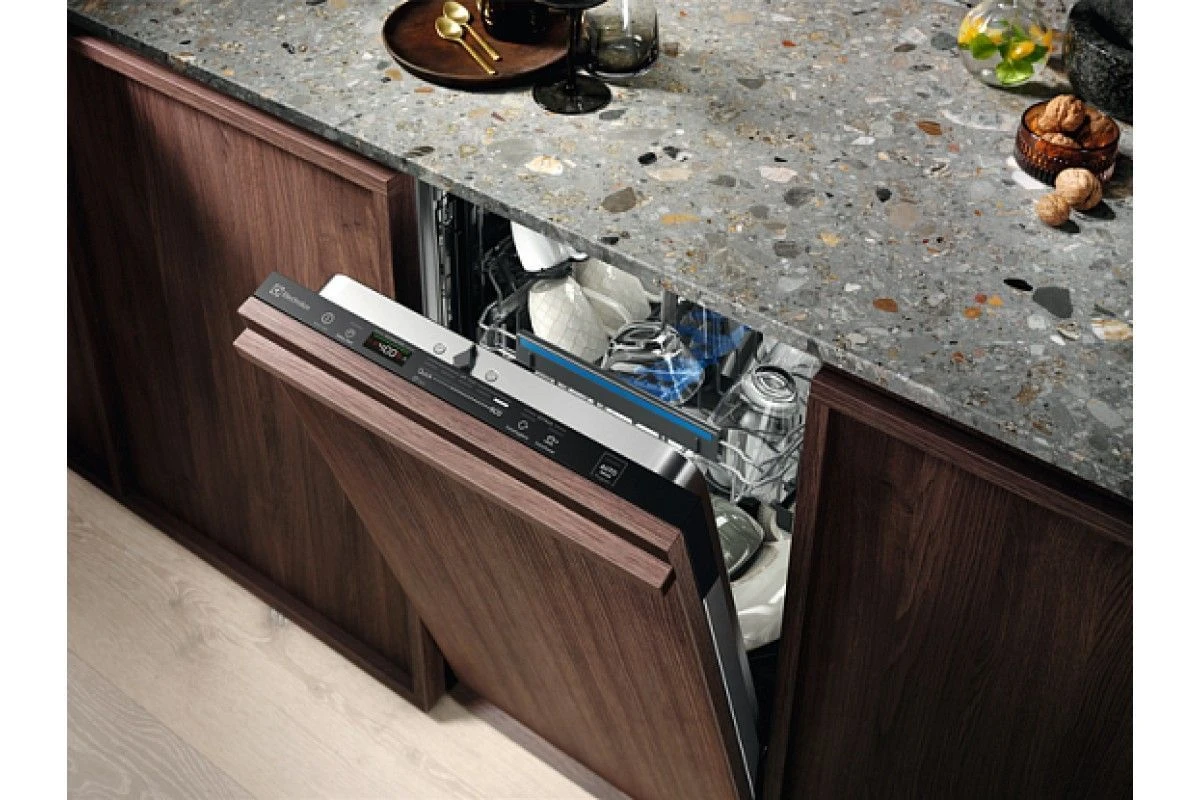 Встраиваемая посудомоечная машина Electrolux KESC2210L
