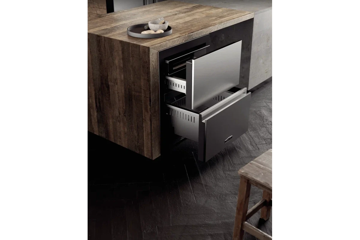Холодильник Signature Kitchen Suite SKSUD2402E