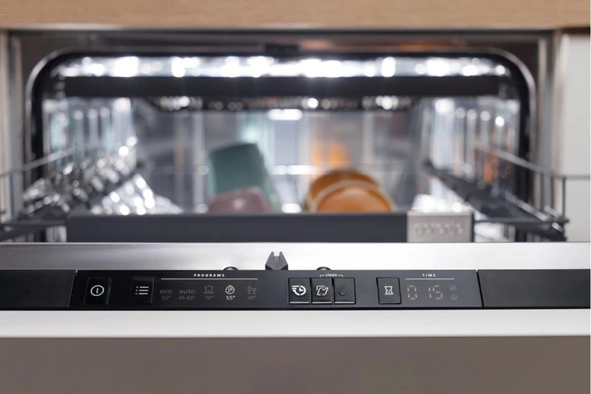 Встраиваемая посудомоечная машина Gorenje GV661C60