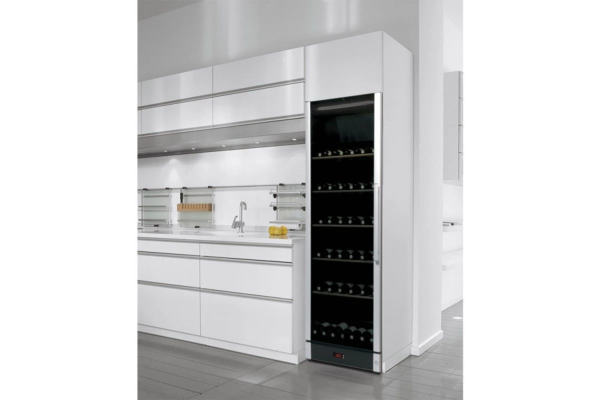 Винный шкаф Vestfrost Solutions W 185 S