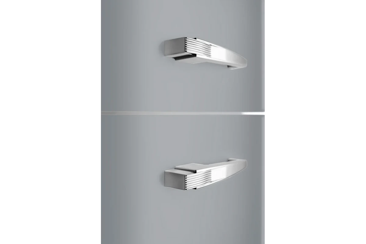 Холодильник Smeg FAB32RSV6