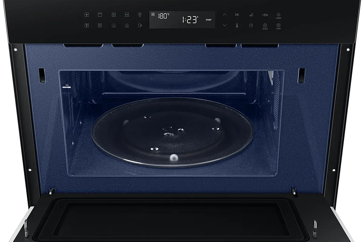 Компактный духовой шкаф Samsung Bespoke NQ6500A NQ36A6588CK