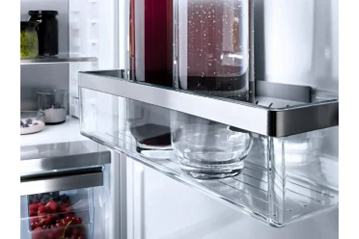 Встраиваемый холодильник Miele KFN 7774 D