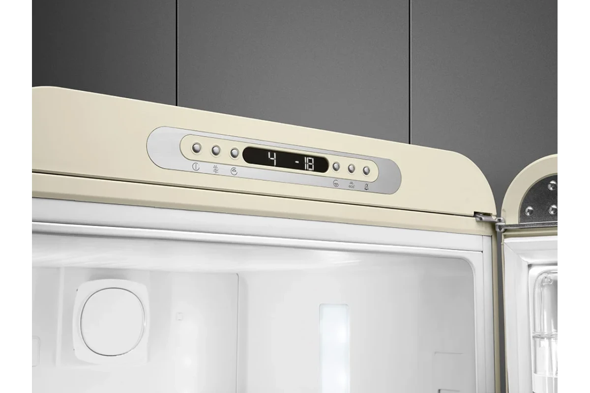 Холодильник Smeg FAB32RCR6