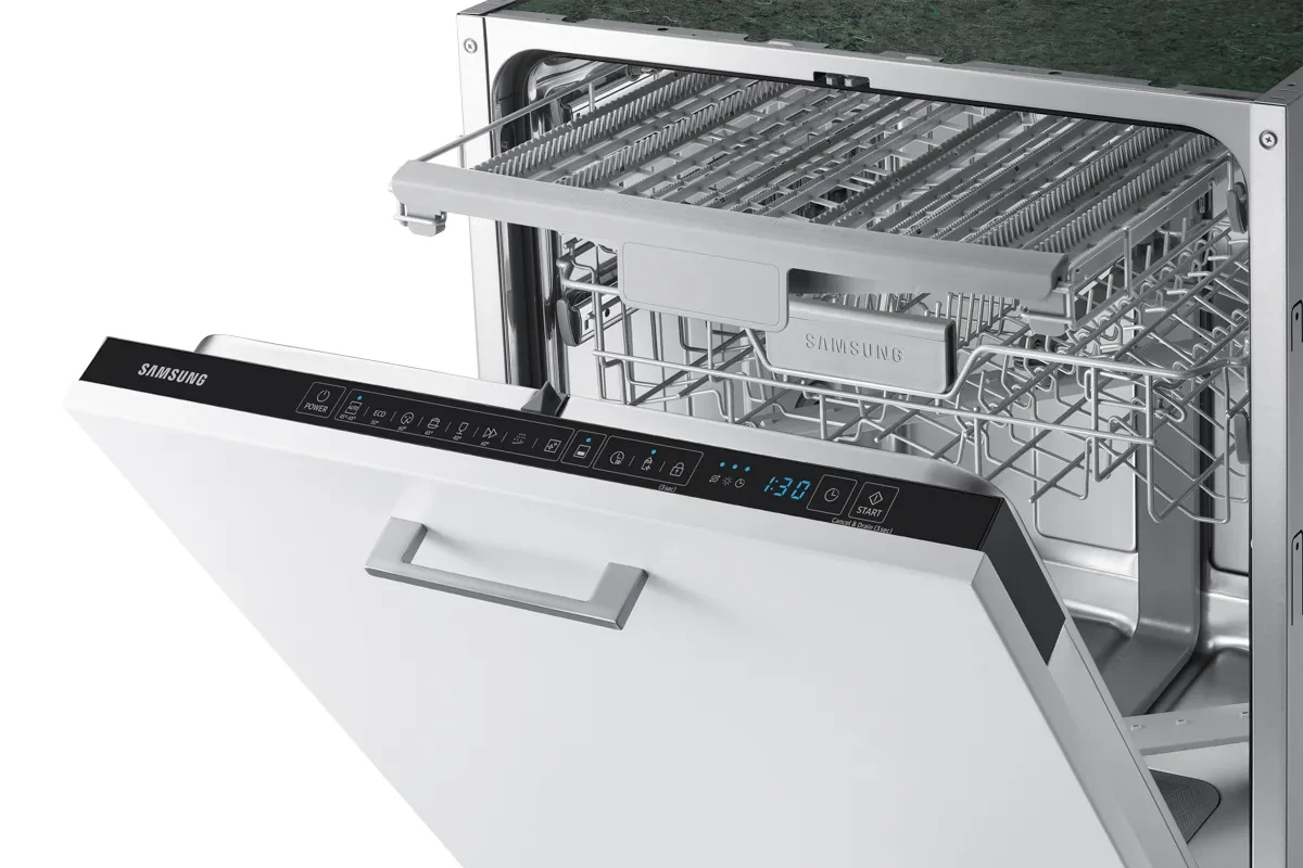 Посудомоечная машина Samsung DW60R7070BB