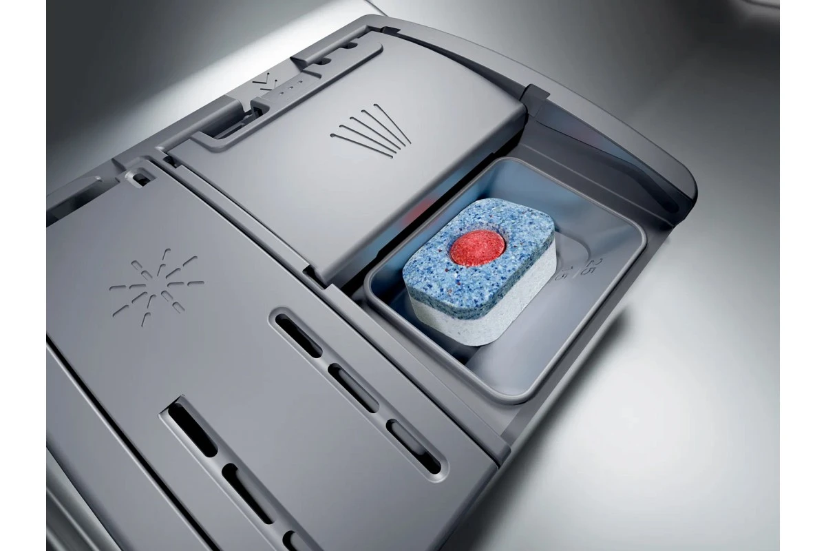 Встраиваемая посудомоечная машина Bosch SPV6ZMX01E