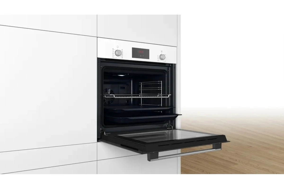 Духовой шкаф Bosch HBF512BW1T