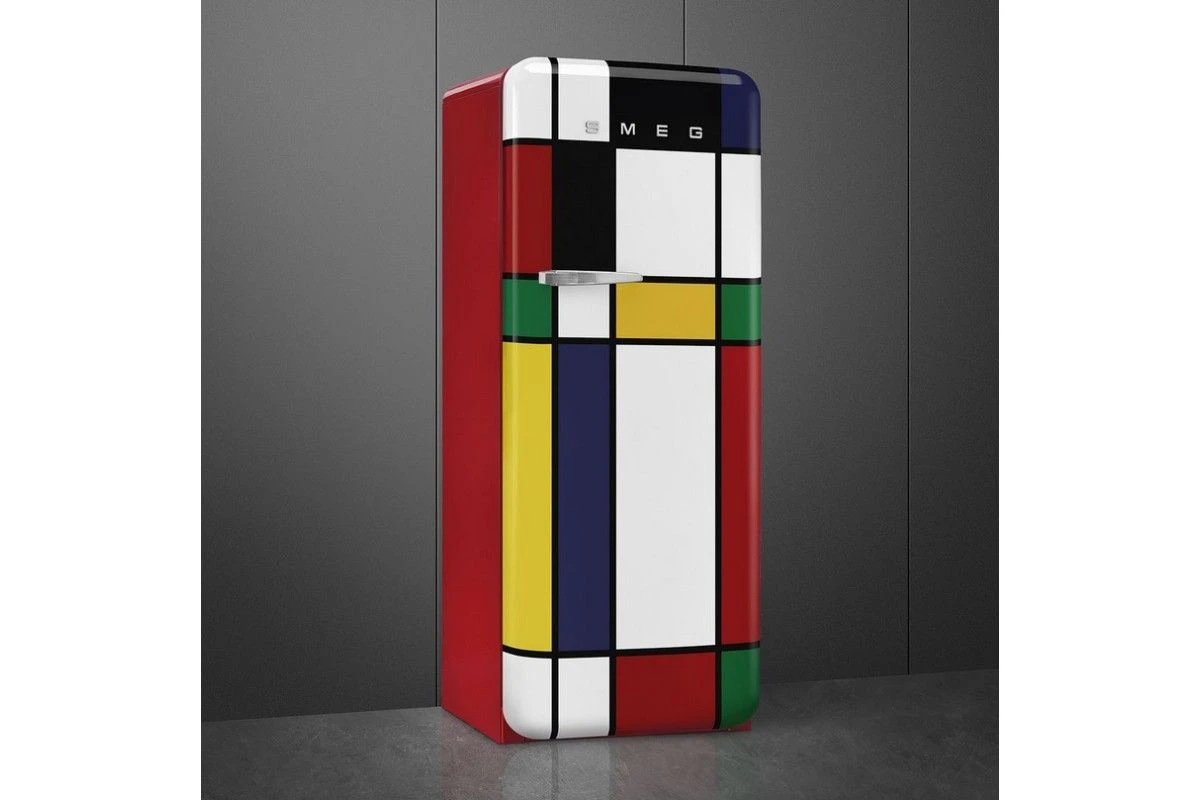 Холодильник Smeg FAB28RDMC5