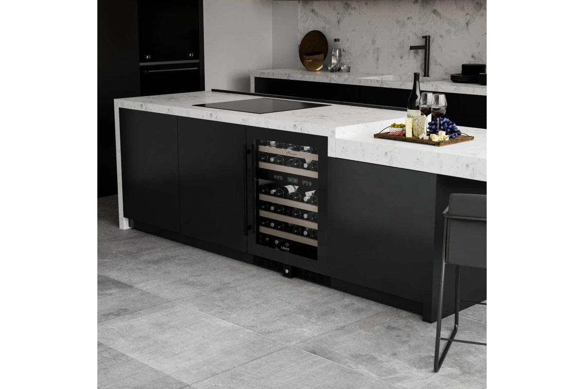 Винный шкаф Libhof Connoisseur CXD-46 Black