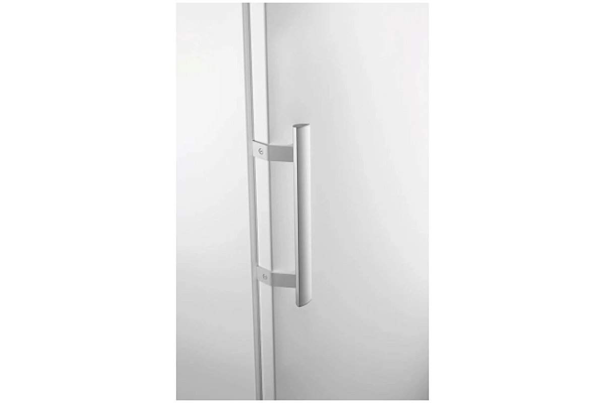 Холодильник Electrolux LRS2DE39W