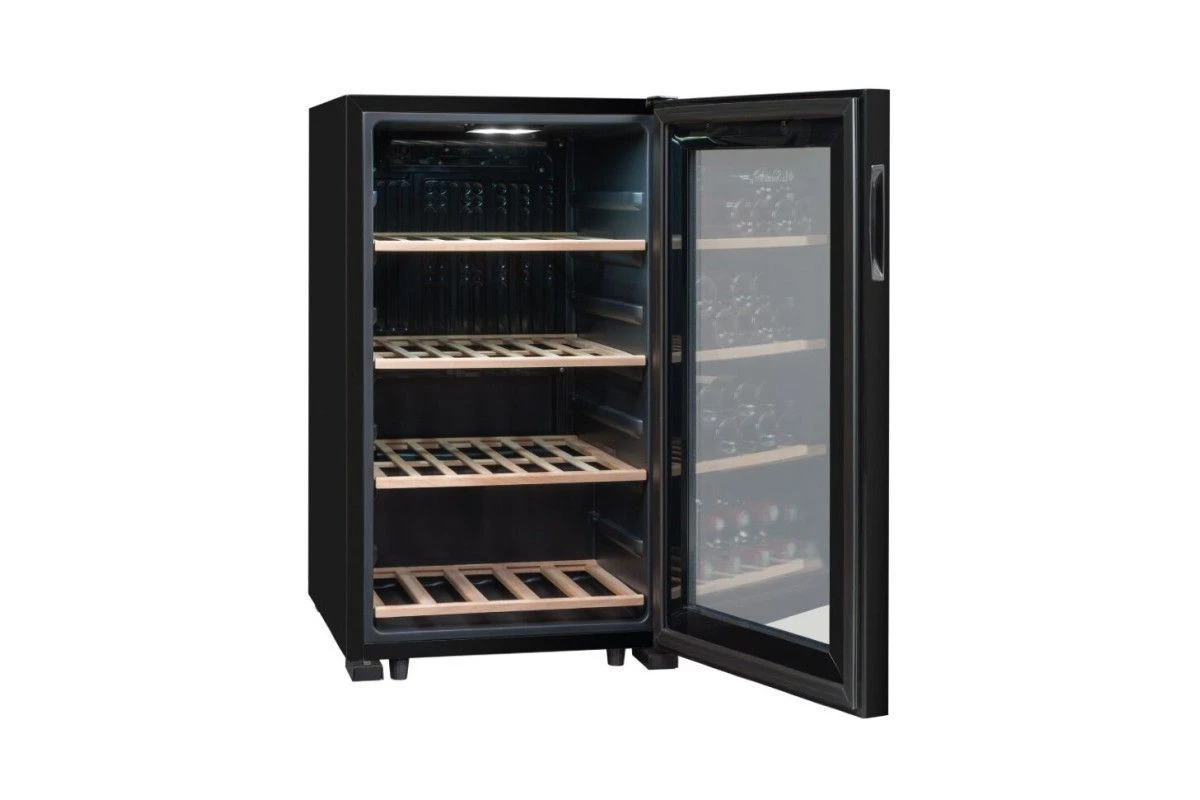 Монотемпературный шкаф La Sommeliere LS52BLACK