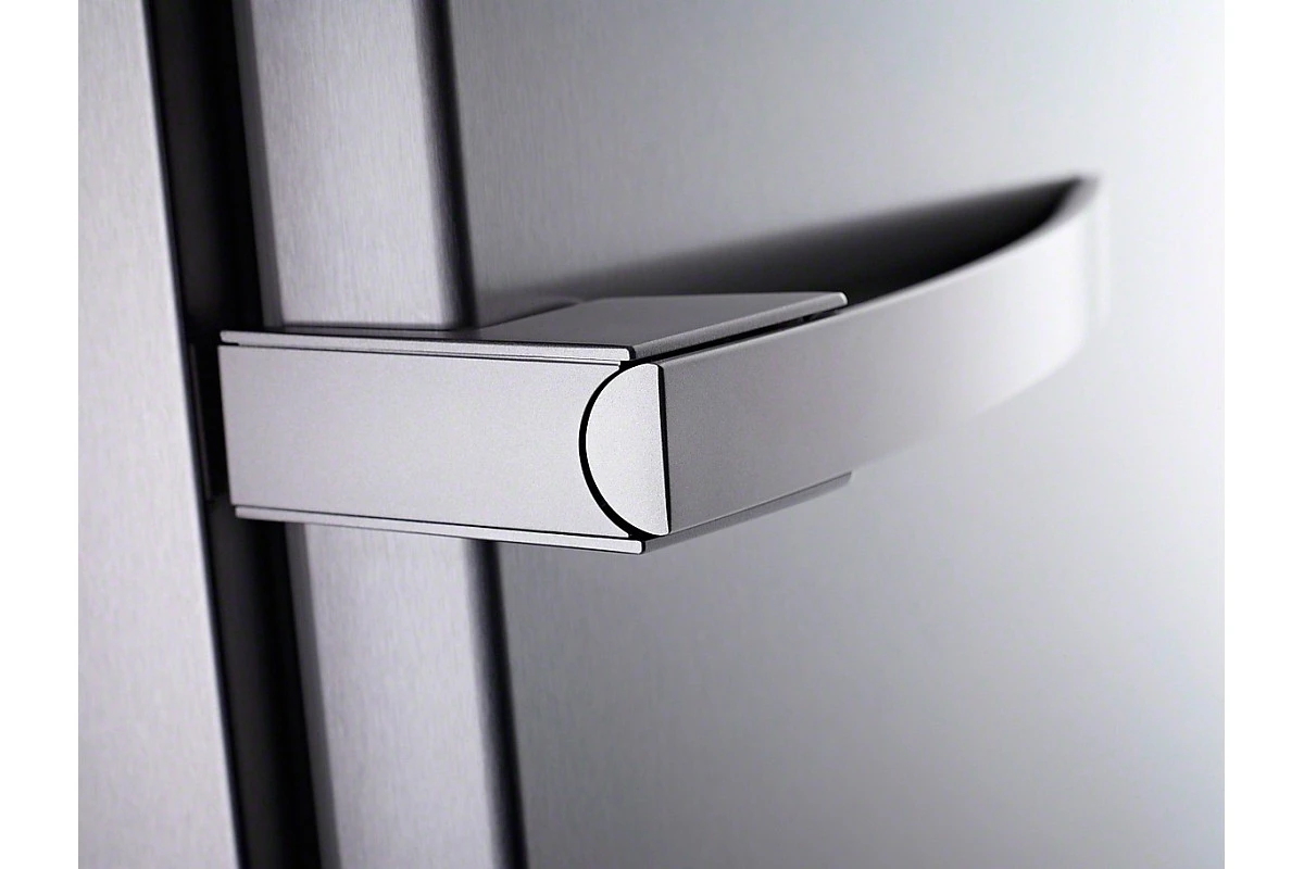 Холодильник Miele KFN16947D ED/CS