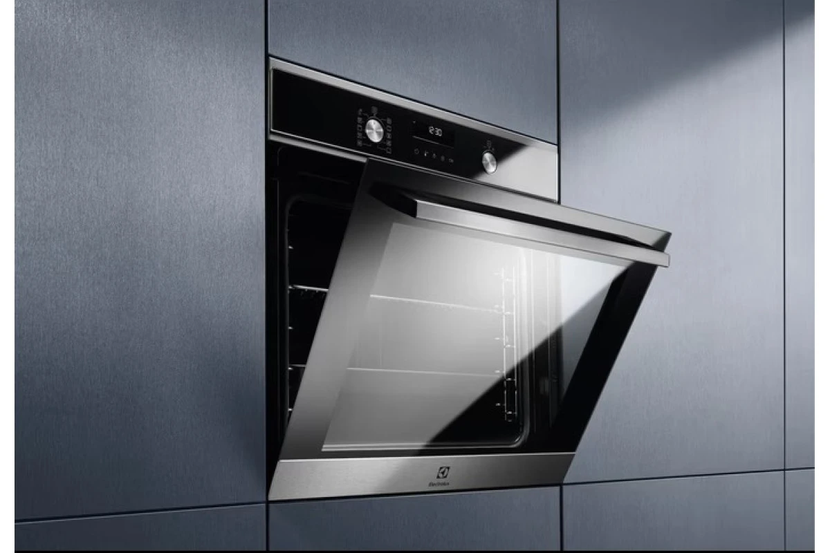 Электрический духовой шкаф Electrolux EOD6P66X
