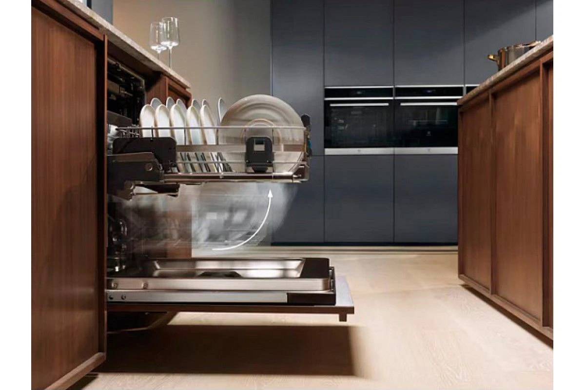 Встраиваемая посудомоечная машина Electrolux EEC67310L