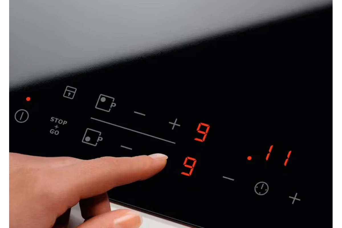 Варочная панель Electrolux EHF 6346 XOK