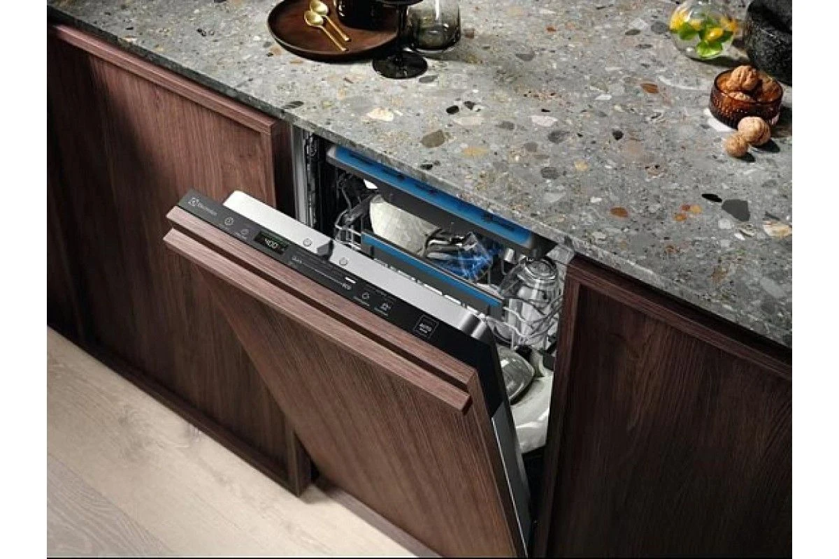 Встраиваемая посудомоечная машина Electrolux KEMC3211L