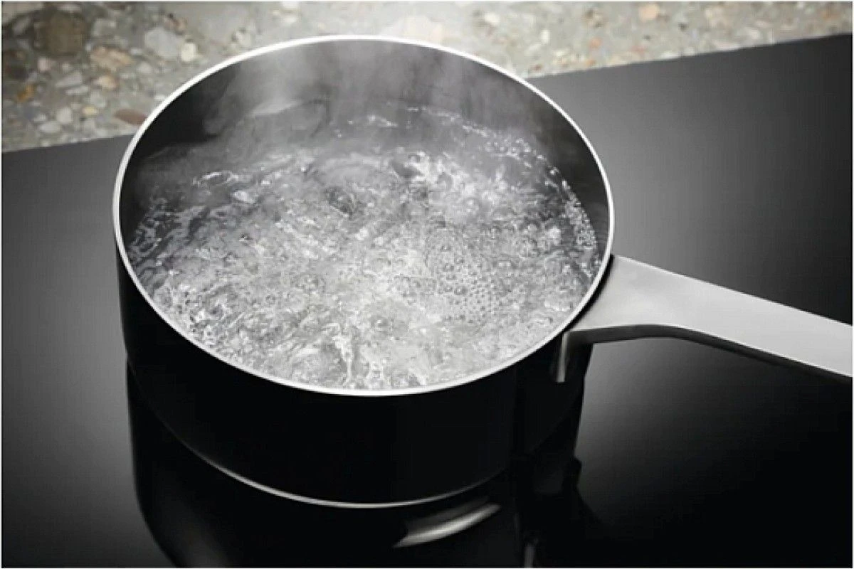 Варочная панель Electrolux LIT 30230 C