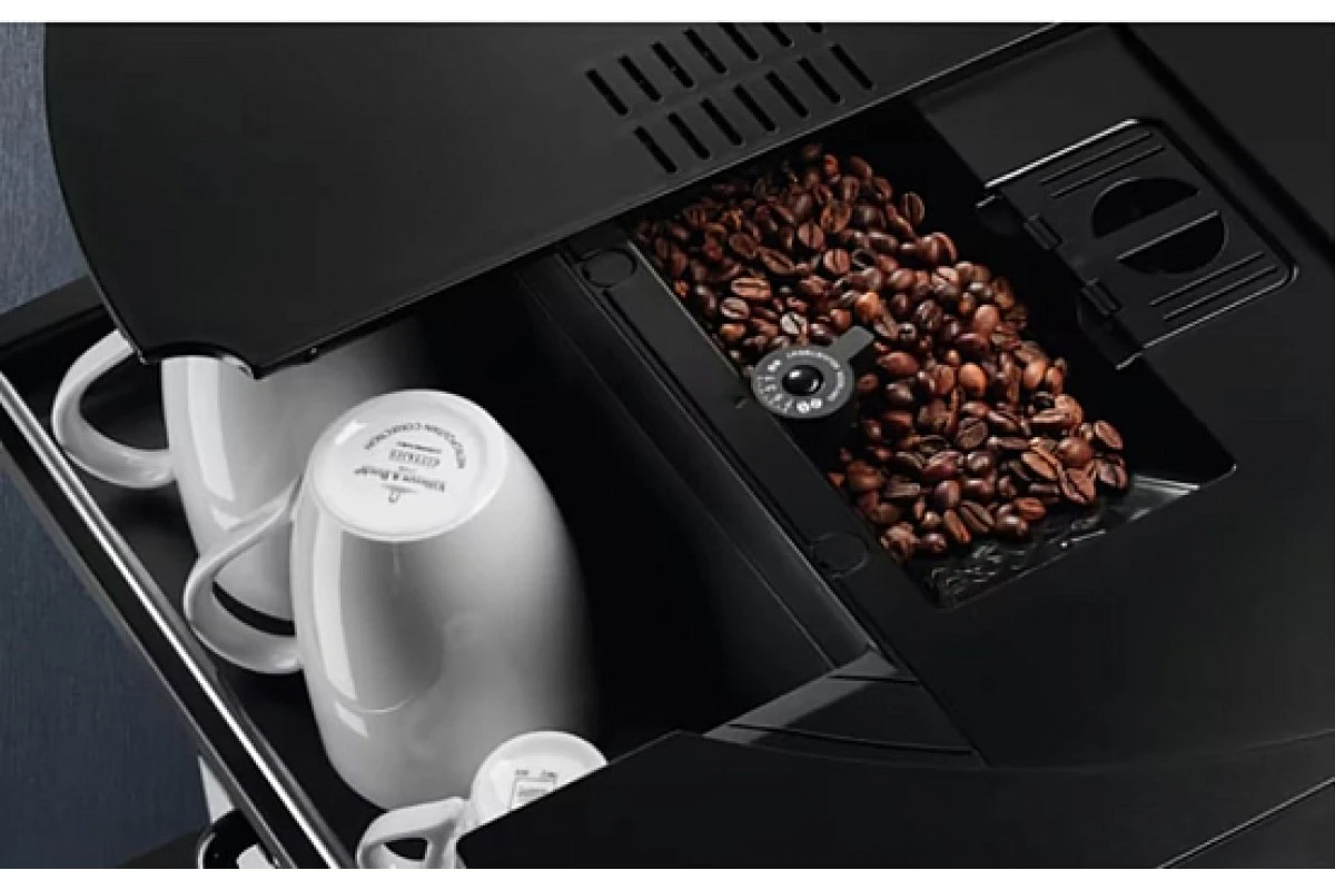 Встраиваемая кофемашина Electrolux EBC85X