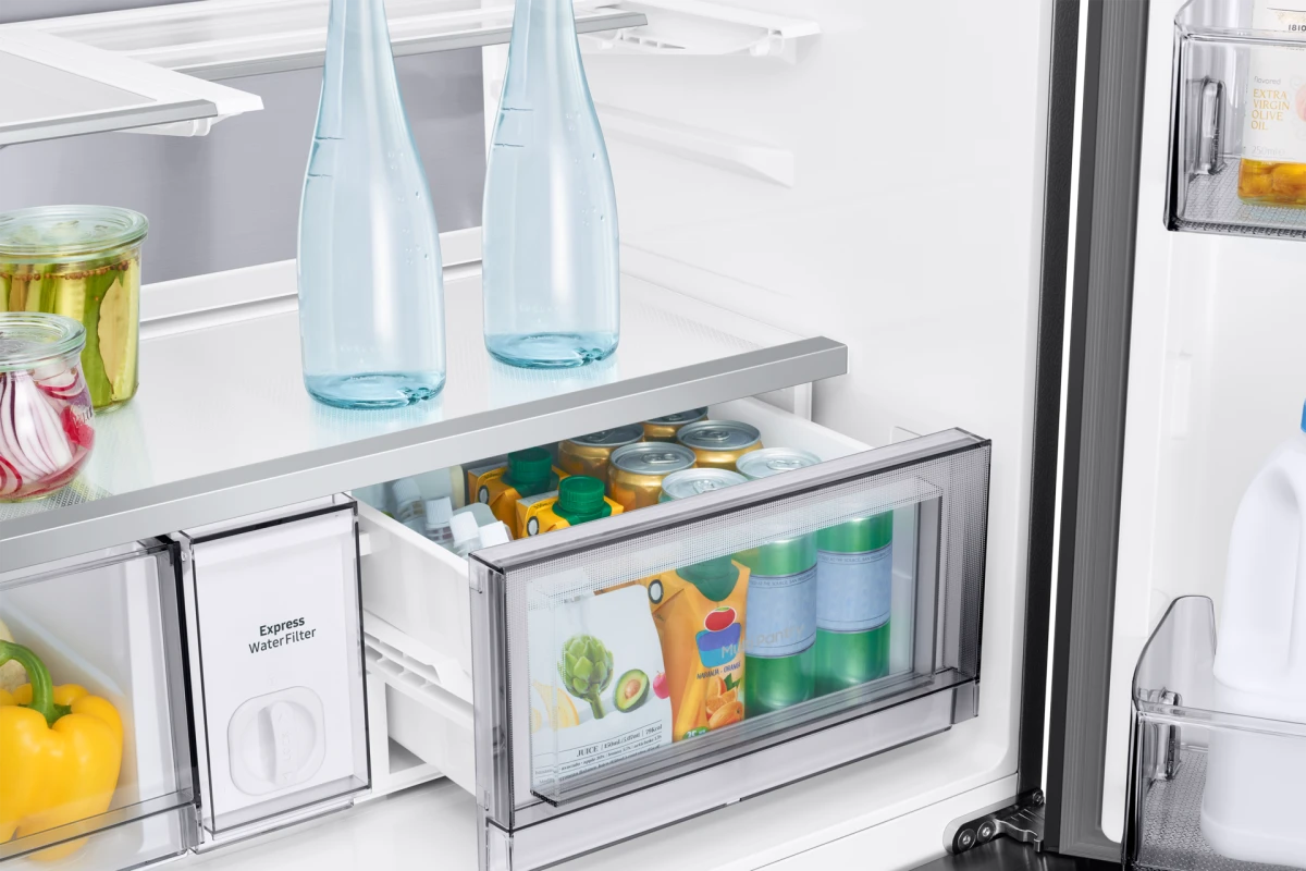 Многодверный холодильник Samsung RM90F67C1WWR