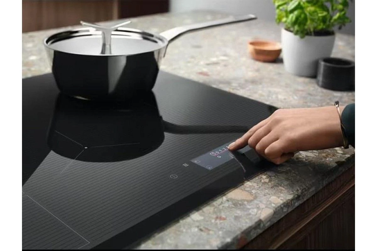 Варочная панель Electrolux EIS6448