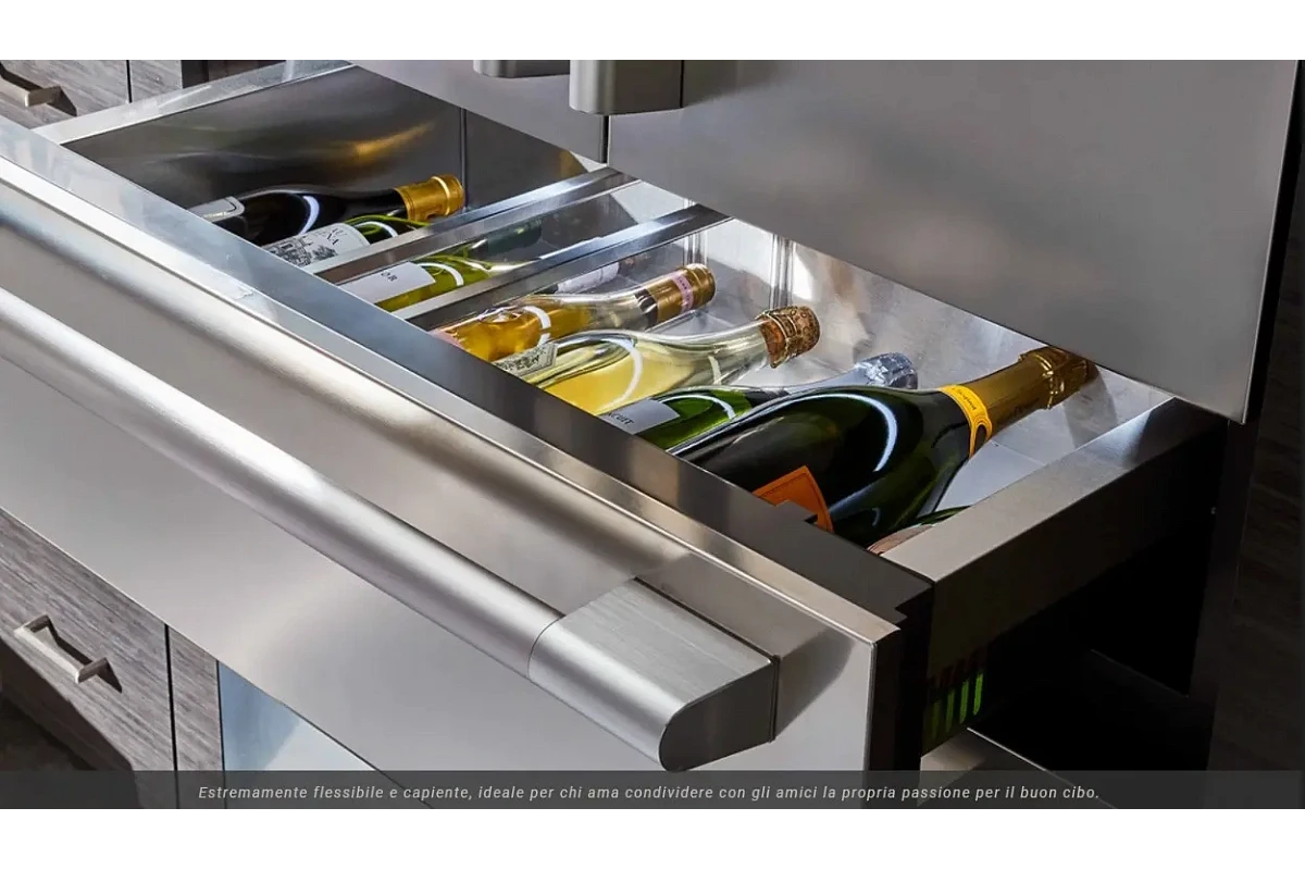 Холодильник Signature Kitchen Suite SKSFD3634P