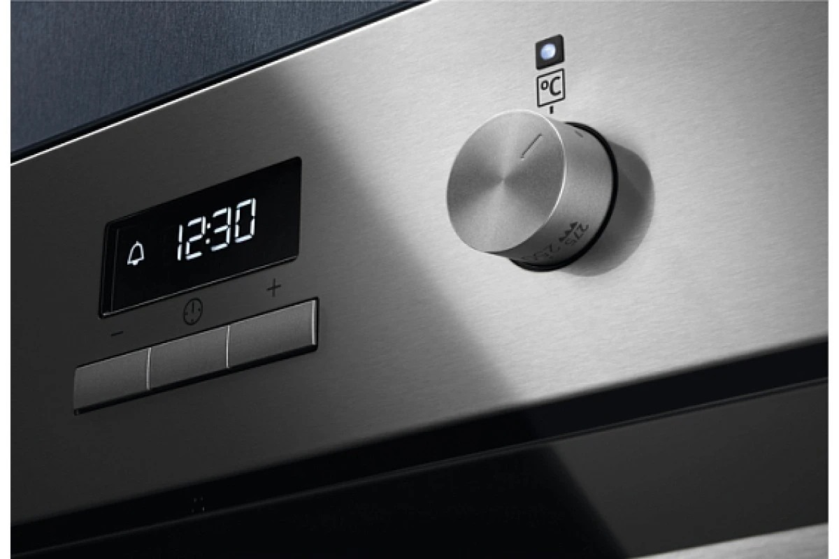 Духовой шкаф Electrolux OKF3H70X