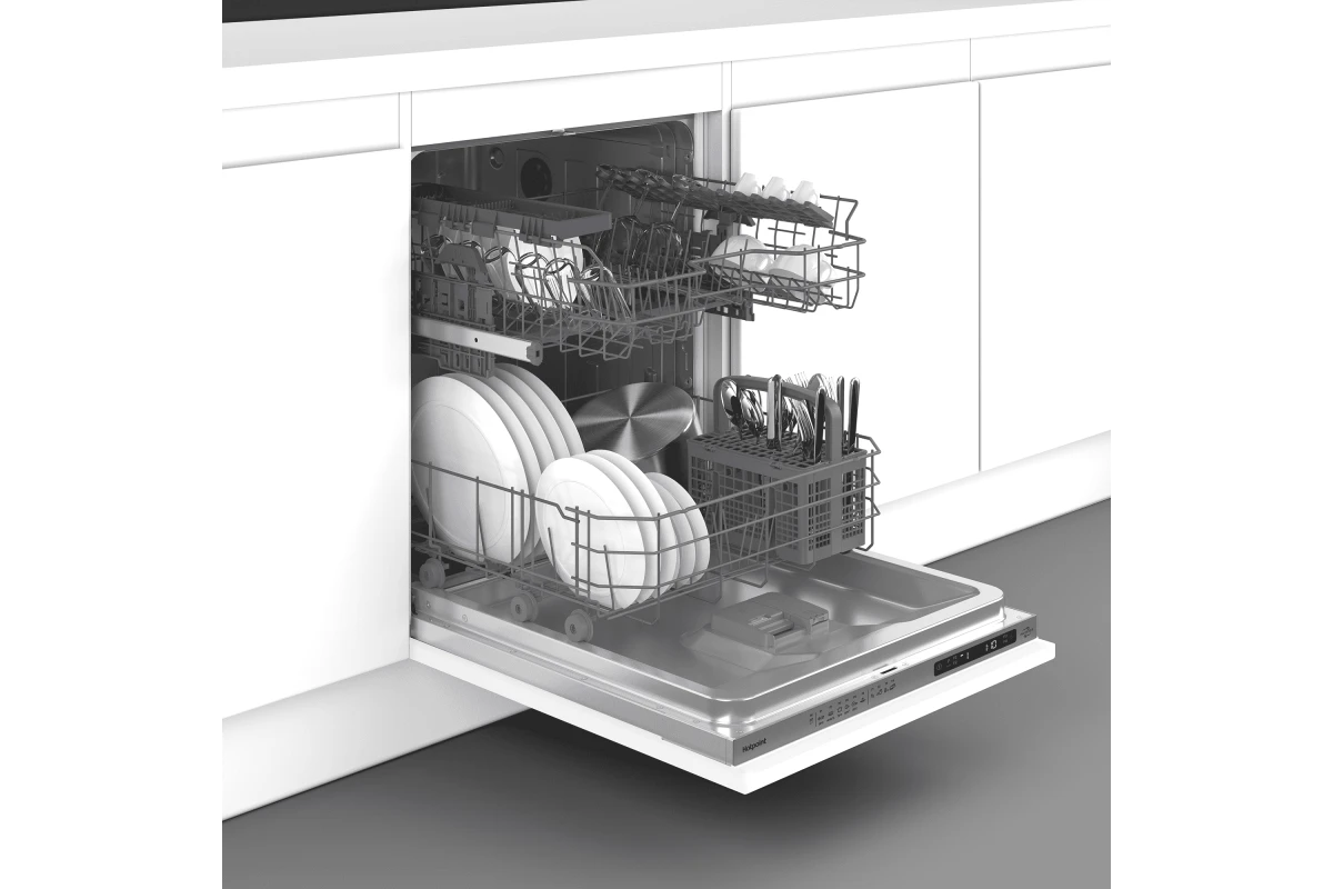 Встраиваемая посудомоечная машина Hotpoint HI 4C66