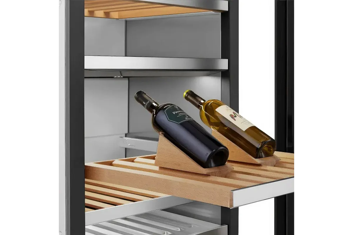 Встраиваемый винный шкаф Signature Kitchen Suite SKSCW243RP под навеску фасадов
