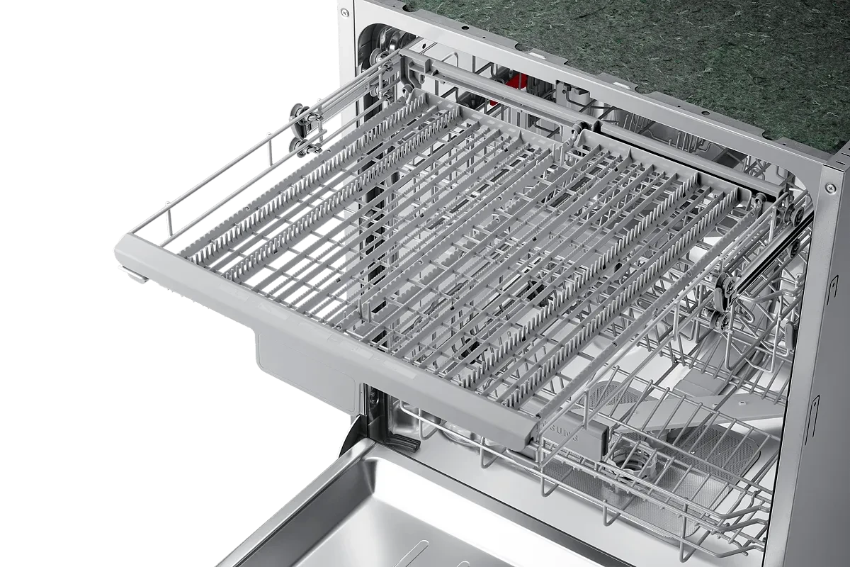 Встраиваемая посудомоечная машина Samsung DW60R7050BB