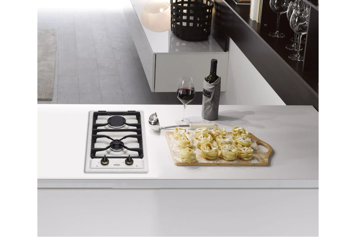 Встраиваемая газовая варочная панель DeLonghi AV 23/1 ASV CD