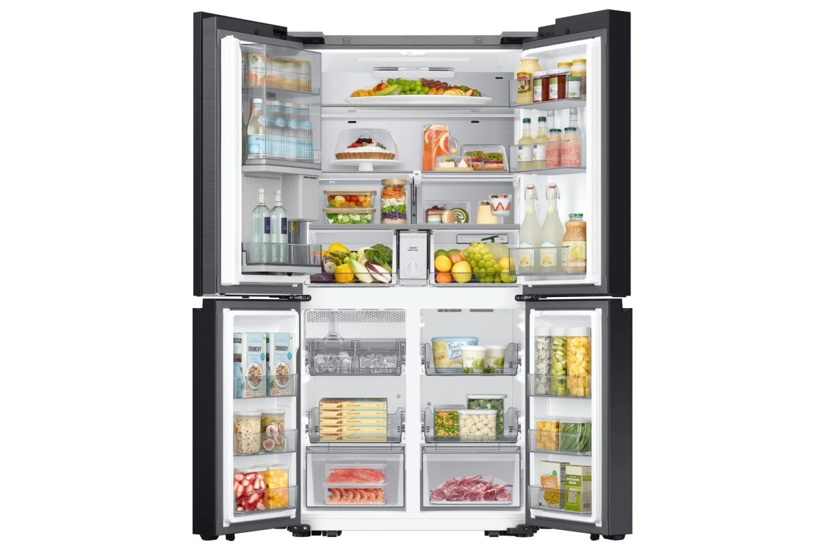 Многодверный холодильник Samsung RF65DB970012WR Bespoke с Beverage Center™