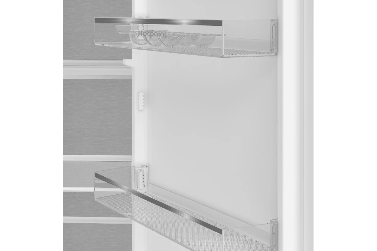 Встраиваемый холодильник Hotpoint HBT 18I