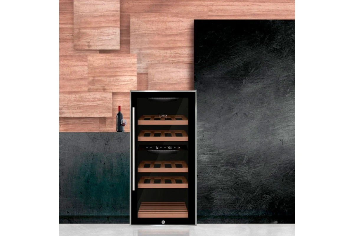 Винный холодильник CASO WineComfort 24 Black