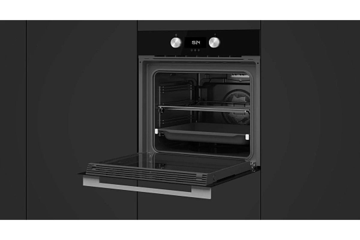 Духовой шкаф Teka HLB 8300 Black glass