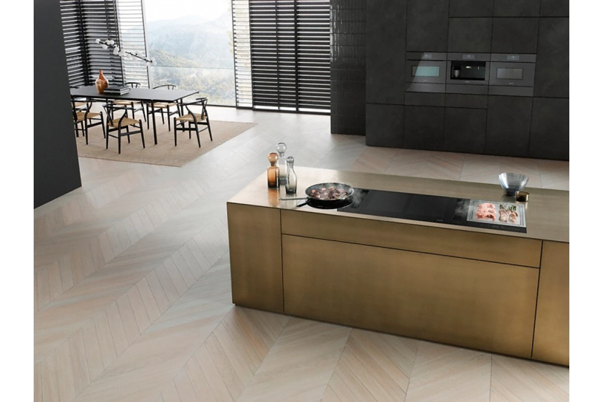 Индукционная варочная панель WOK Miele CS7611 FL