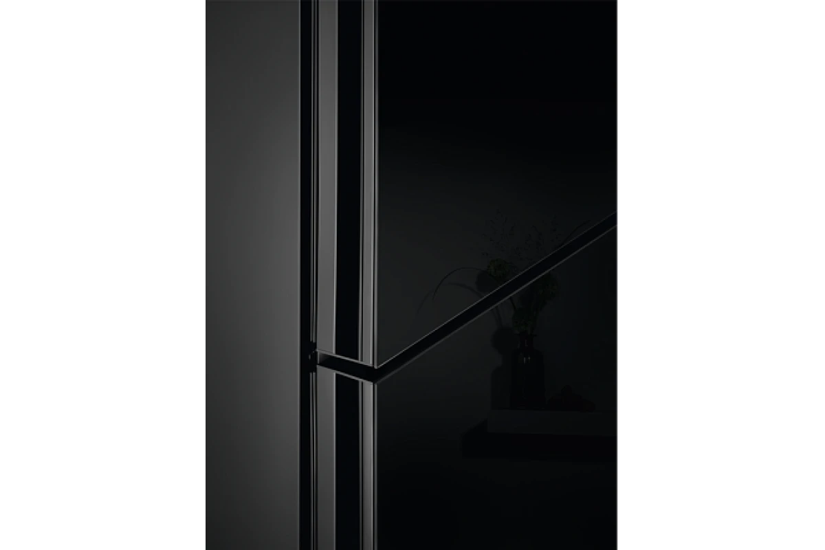 Холодильник Electrolux LNT7ME34K1