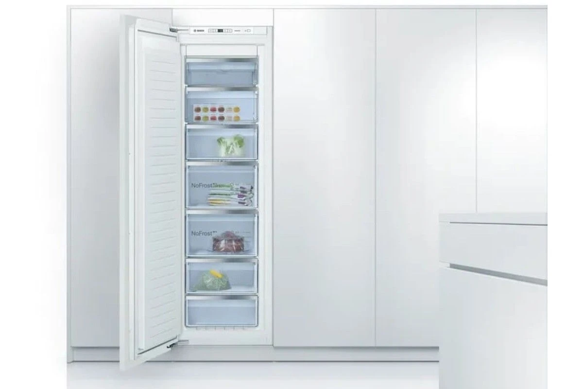 Встраиваемая морозильная камера Bosch GIN 81AE20 R