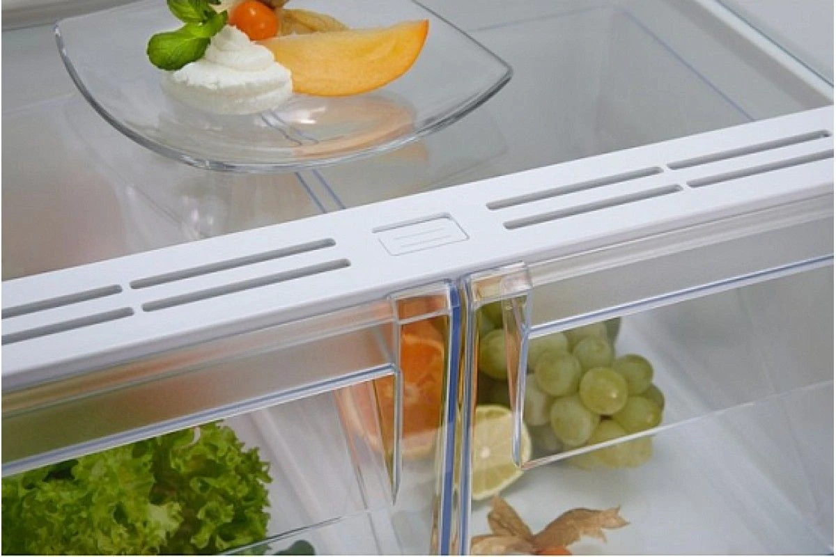 Встраиваемый холодильник Electrolux LND5FE18S