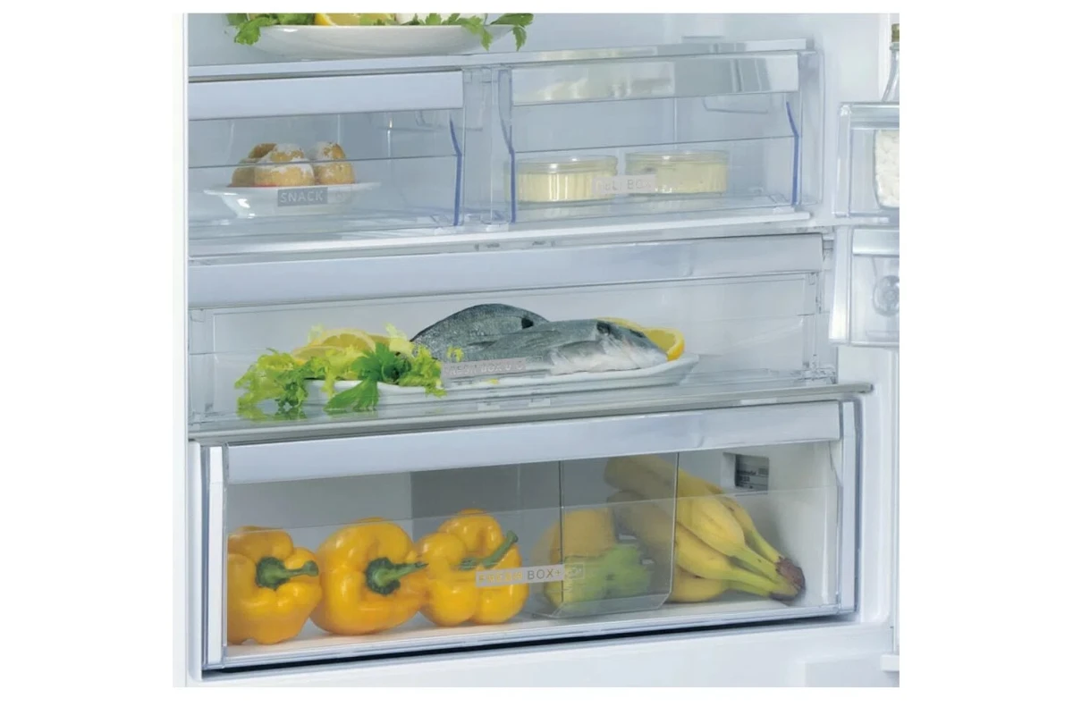 Встраиваемый холодильник Whirlpool SP40 802 EU